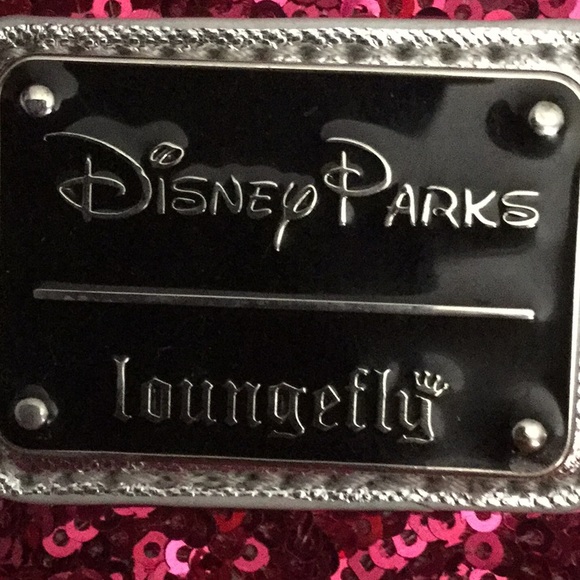 Back pack - Picture 3 of 7